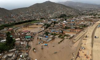 Один из затопленных районов Лимы, 17 марта