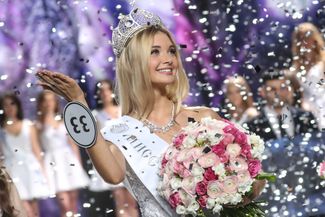 Polina Popova from the Sverdlovsk region, winner of “Miss Russia 2017,” at the awards ceremony. Moscow, Barvikha Luxury Village concert hall, April 16, 2017