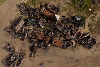 A photo taken from a drone in May: the remains of Russian armored vehicles that were destroyed by Ukrainian artillery in March in Bucha. The strike was set up with the help of a drone.