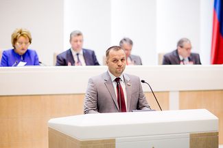 Константин Добрынин на заседании Совета Федерации, 21 мая 2014 года