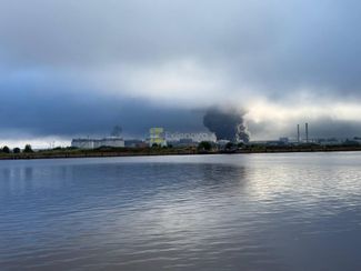 Today’s War 1592. Nearly 400 Ukrainian drones were shot down over Russia overnight. Over Moscow daily – 200. In St. Petersburg, a fire at an oil station