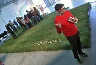 Кирилл Серебренников на пресс-конференции, посвященной открытию проекта «Платформа». «Винзавод», Москва, 3 октября 2011 года