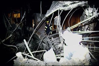 Последствия взрыва в здании Всемирного торгового центра в Нью-Йорке, 1993 год
