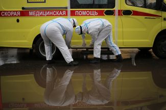 Бригада Нижегородского центра медицины катастроф готовится к выезду