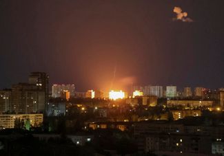 Взрыв дрона в небе над Киевом