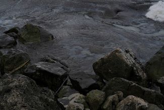 Oil spill into the sea. Tuapse. April 25, 2026