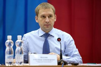 Александр Козлов (Амурская область) набрал на этих губернаторских выборах меньше других кремлевских кандидатов — лишь 50,64% голосов