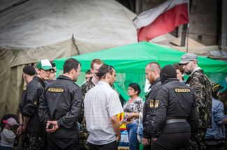 Набор добровольцев в батальон «Донбасс» в Киеве. Июнь 2014 года