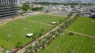 Новые захоронения на кладбище Jardines de la Esperanza. 12 апреля 2020 года