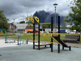 Smoke resulting from the attack on the Kaputnia refinery