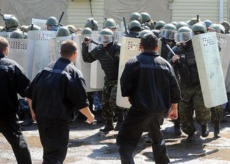 Riot police group training for response to mass protests in penal colonies. Rostov region, June 26, 2013.