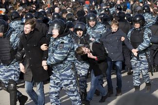 Задержания подростков в центре Москвы, 26 марта 2017 года