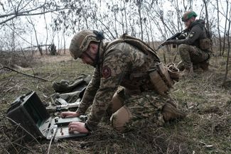 The 80th brigade is stationed in Lvov, its fighters have been involved in the conflict with Russia since the beginning of the fighting in the Donbass in 2014.  The paratroopers, in particular, defended the Luhansk airport, and some of them participated in the battles for the Donetsk airport.