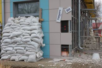 Здание детского сада в Белгороде, попавшее под ракетный удар. В результате удара один человек погиб, 11 получили ранения. 17 марта 2024 года