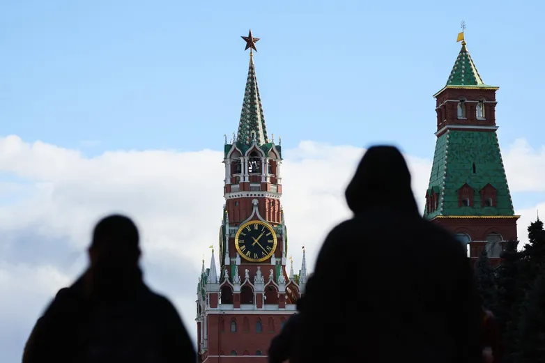 The Kremlin’s crackdown on VPNs is escalating. Here’s what Meduza readers in Russia have to say about it.