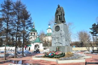 The monument to Alexander Kolchak in Irkutsk.