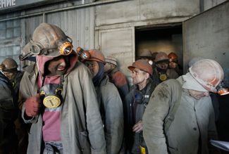 Эвакуация шахтеров из шахты Засядько, Донецк, 31 января 2017 года