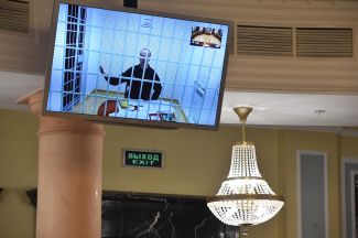 Ildar Dadin was not present at the Supreme Court hearing. He learned of his release via video. February 22, 2017