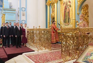 На церемонии освящения Воскресенского собора Ново-Иерусалимского ставропигиального мужского монастыря. Московская область, 8 мая 2016 года