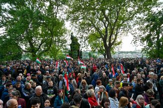 Акция протеста у здания Министерства внутренних дел Венгрии в Будапеште, 26 апреля 2024 