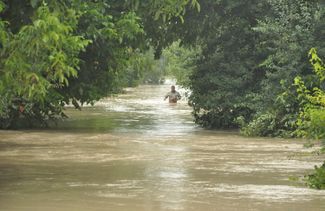 Последствия наводнения в Крымске. 8 июля 2012 года