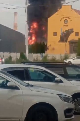 Fire in Belgorod after the Ukrainian strike 