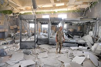 Один из залов национального музея Пальмиры, разрушенного и разграбленного «Исламским государством». 27 марта 2016 года
