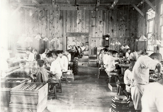 1890-е годы, цех по сборке часов Seikosha
