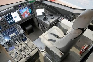 Полноразмерный макет кресла пилота МС-21 (фото 2015 года)