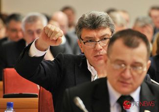 Борис Немцов на заседании Ярославской областной думы