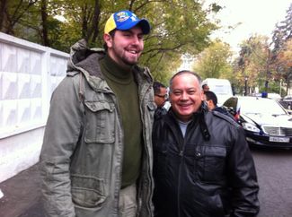 Alexander Ionov (left) with Diosdado Cabello, now the president of Venezuela’s Constituent Assembly, in 2013