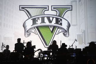 Группа Tangerine Dream, композитор Вуди Джексон и The Alchemist + Oh No вместе с 20 музыкантами исполняют оригинальный саундтрек GTA V во время 51-го кинофестиваля в Нью-Йорке. 30 сентября 2013 года