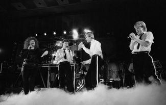 Алла Пугачева и группа Herreys в 1985 году 
