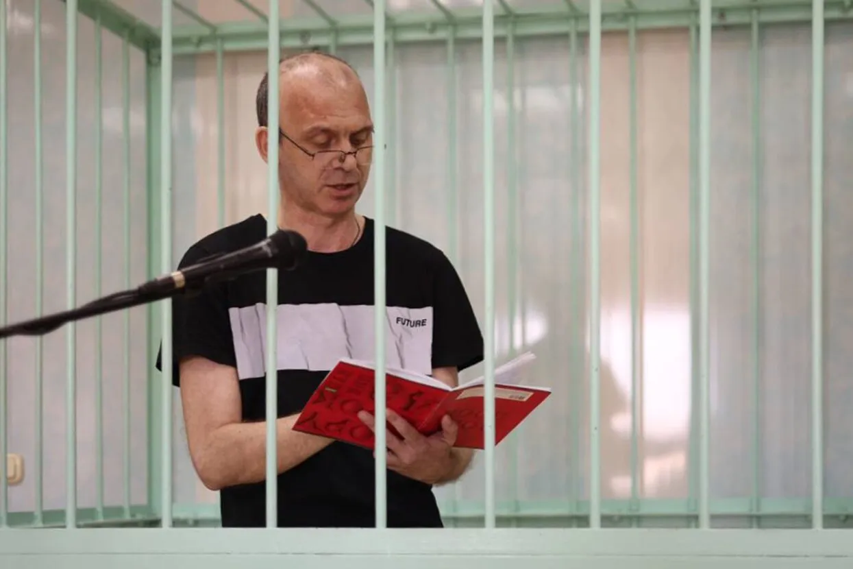 <a href="https://www.yabloko.ru/regnews/hakasiya/2023/08/29" rel="noopener noreferrer" target="_blank">Яблоко</a>