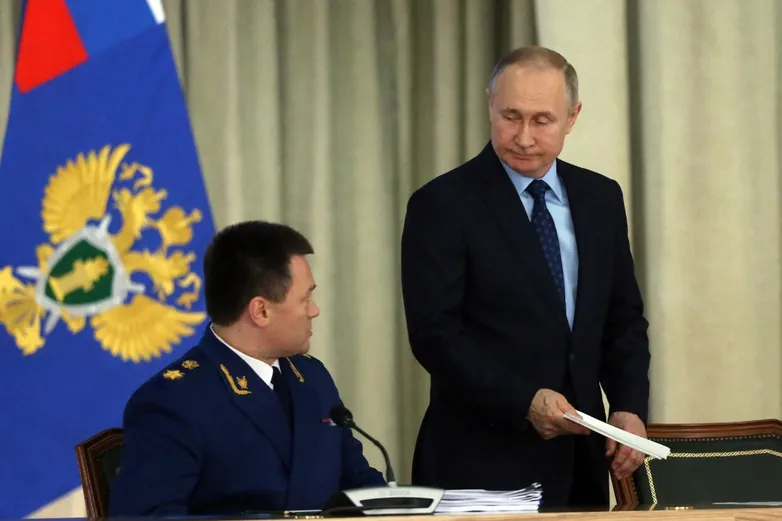 Putin says he won’t nationalize markets, but here are three tactics federal prosecutors are using to seize Russians’ assets