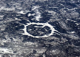 Ударный кратер Маникуаган в Канаде
