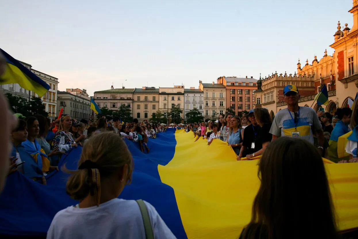 Все, что у нас осталось от жизни в Украине, — это память» Почти пять  миллионов украинцев эвакуировались из страны после начала войны. Вот  истории некоторых из них — из Испании, Германии, США