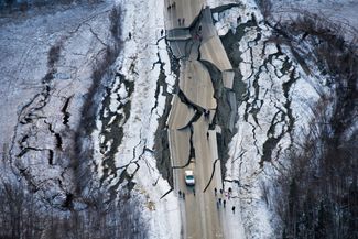 Последствия землетрясения на Аляске, 30 ноября 2018 года.