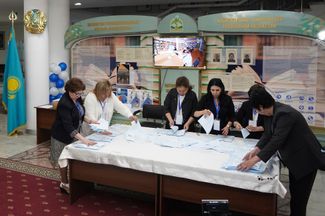 Members of the electoral commission counting ballots. Nursultan. June 5, 2022