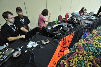 Открытие турнира по компьютерной безопасности CTF на DEF CON в Лас-Вегасе