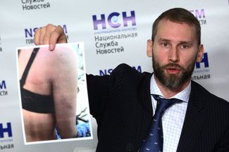 Attorney Yaroslav Pakulin at a press conference for the Khachaturyan sisters’ legal representatives. August 22, 2018
