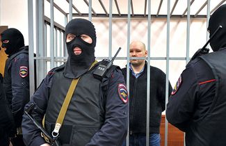 Даниил Константинов на заседании Чертановского районного суда, 26 декабря 2013 года