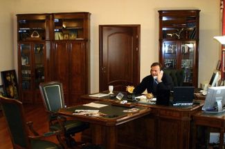 “Stiks-S” owner Vladimir Panin at his desk, January 9, 2004