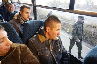 Взятые украинской армией пленные из Донецкой и Луганской областей, октябрь 2015 года