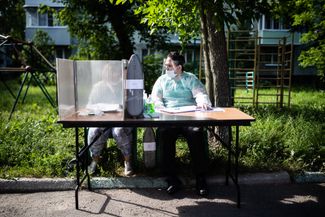 A polling station for Russia's 2020 constitutional amendment vote, Tver.