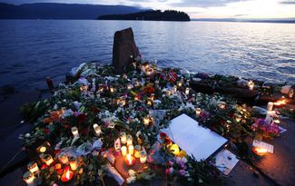 Мемориал памяти погибших на острове Утойя, 26 июля 2011 года