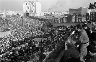 Кастро на митинге в Гаване, 1962 год
