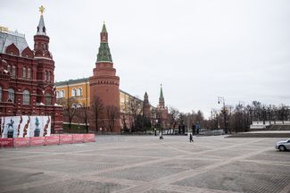 Манежная площадь в Москве. 30 марта 2020 года