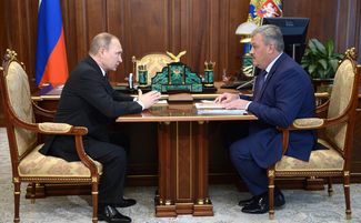 Исполняющий обязанности главы Республики Коми Сергей Гапликов встречается с Владимиром Путиным в Кремле, 17 августа 2016 года