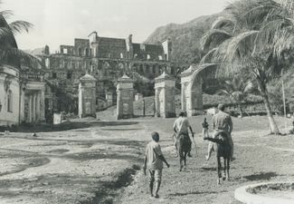 Дворец Сан-Суси в 1970 году